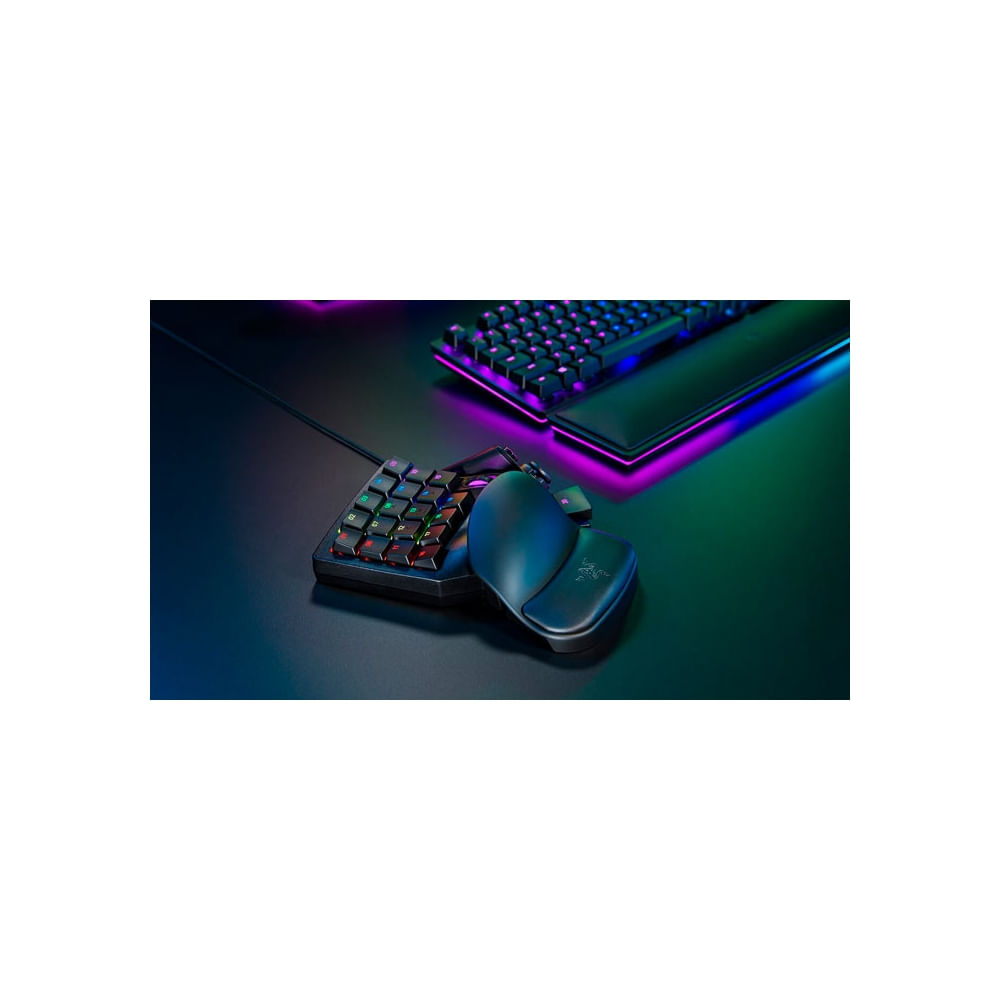 Teclado Razer Tartarus Pro con switches analógicos, retroiluminación Chroma y color negro