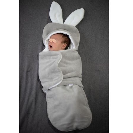 Manta abrigadora con saquito de dormir para bebé Gris