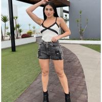 Short Jeans Mujer Rasgado