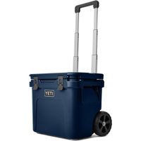 COOLER ROADIE 32 CON RUEDAS Y MANGO RETRÁCTIL YETI | AZUL MARINO