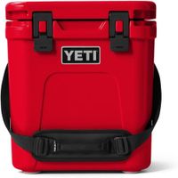 COOLER ROADIE 24 2.0 DURO CON CORREA DE HOMBRO YETI | ROJO