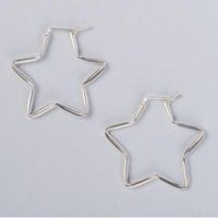 ARETE DE PLATA ARGOLLA ESTRELLA MEDIANA