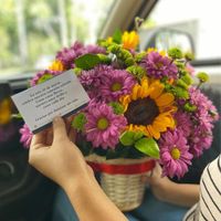 Canasta Marite - Flores Amarillas - Girasoles- ramo de flores