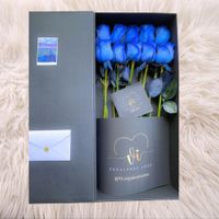 Box Imperial 10 Rosas Azules - Arreglo floral - Flores azules