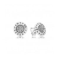Aretes boton circulo brillante con logo plata