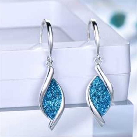 Aretes Elegante Con Curva Luminosa Celestial - Plata 925 - Celeste