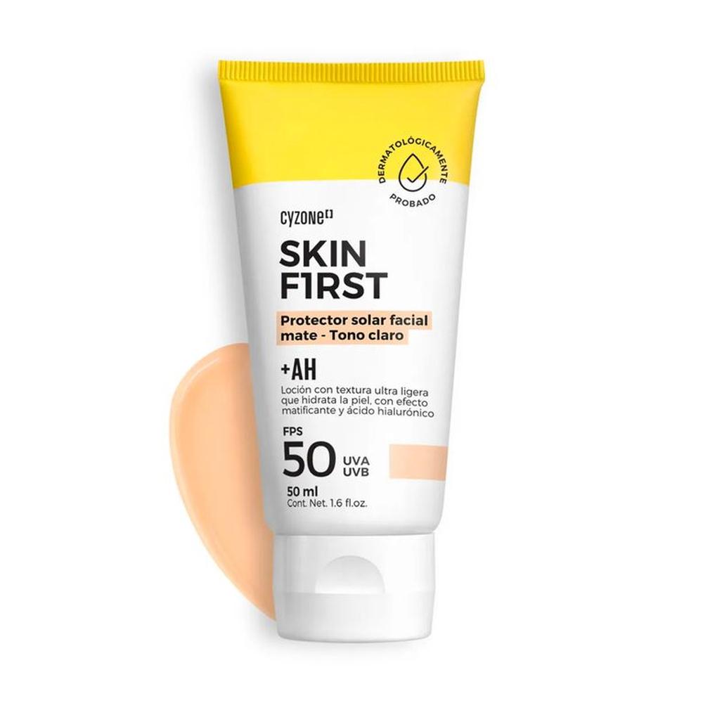 Bloqueador Facial con color CLARO Skin First