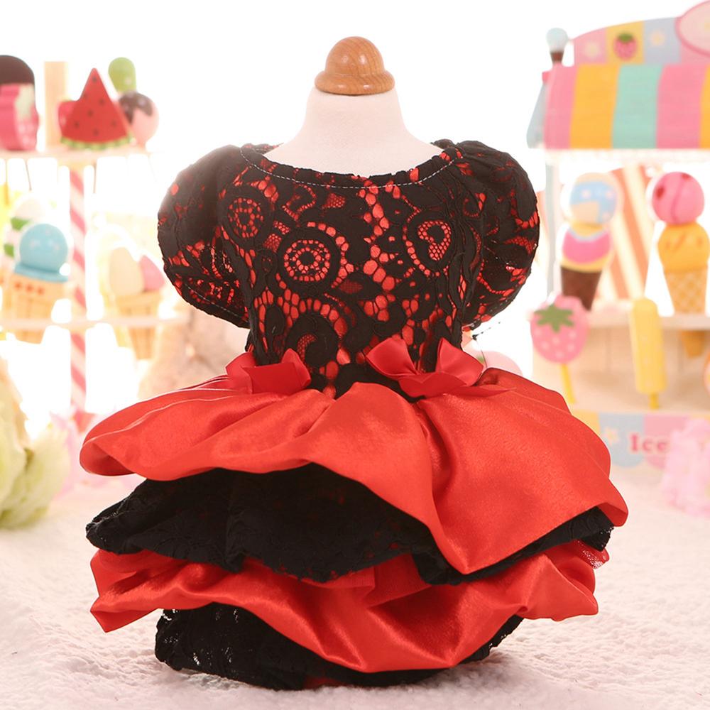 VESTIDO GLOBO ROJO ENCAJE NEGRO - PERRO GATO - TALLA M