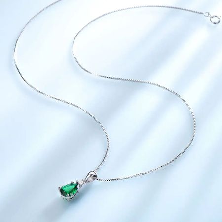 COLLAR ESMERALDA ELEGANTE - PLATA 925