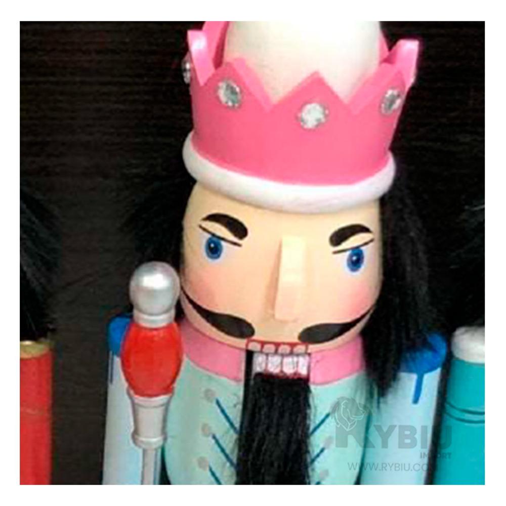 Cascanuez para Festividad en RosaVerde Y+Ligas de Regalo