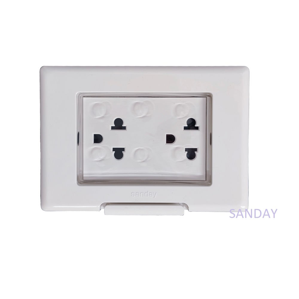 TAPA INTEMPERIE A PRUEBA DE AGUA CON TOMACORRIENTE DUPLEX UNIVERSAL TAPA BLANCA Y DADO BLANCO SANDAY