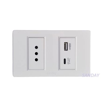 TOMACORRIENTE DOBLE 3 EN LINEA Y CARGADOR USB TIPO A Y TIPO C PLACA BLANCA Y DADOS BLANCOS SANDAY