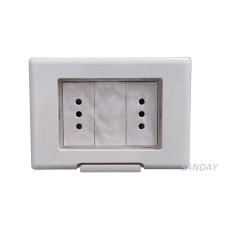 TAPA INTEMPERIE A PRUEBA DE AGUA CON TOMACORRIENTE DOBLE 3 EN LINEA TAPA BLANCA Y DADO BLANCO SANDAY