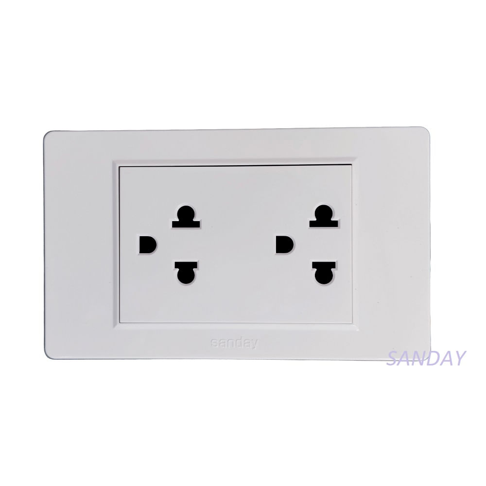 TOMACORRIENTE DUPLEX UNIVERSAL CON TIERRA PLACA BLANCA Y DADO BLANCO SANDAY