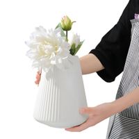 Florero Decorativo Modelo Axis Lineal Mediano Blanco 294MB11