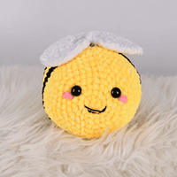 Abejita tejida en chelline - Peluche - Flores amarillas