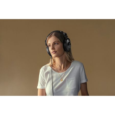 Audífonos Profesionales Cerrados sobre La Oreja Rode Nth 100 Negros 1691696-REG