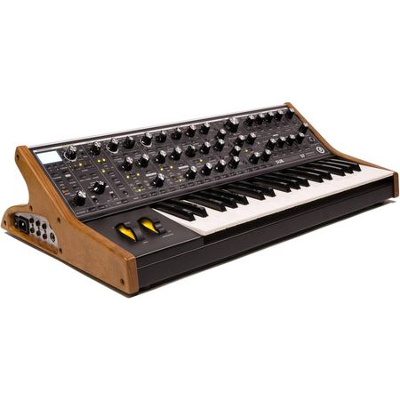 Moog Subsequent 37: Sintetizador Analógico Parafónico con Teclado Mejorado de 37 Notas y Filtros Moo 1358192-REG