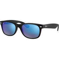 Ray-Ban RB2132 New Wayfarer Gafas de sol para hombre | Rubber Black / Grey Blue II