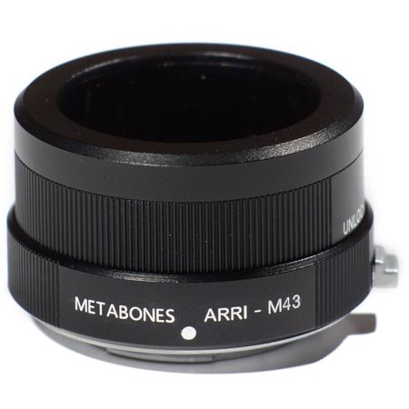 Adaptador de Lentes Estándar Arriflex a Cámaras Micro Cuatro Tercios (Negro) 983719-REG
