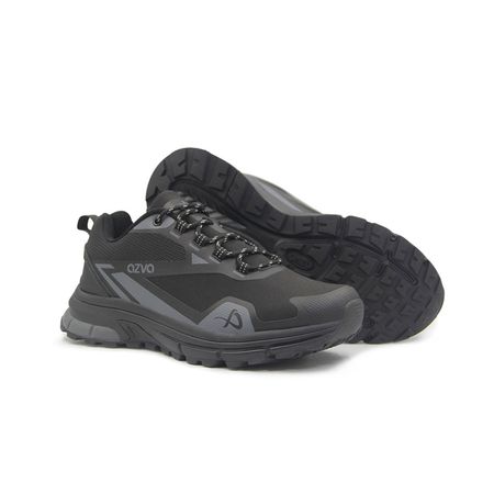 Zapatilla Outdoor Azva Modelo Urus Negro y gris talla 40