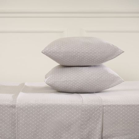 image-6a8cabf13f8e42e0acf48109547250e4