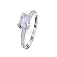 Anillo Compromiso Alianza Diamond Heart Bañado en Oro Blanco Genieka Dorado