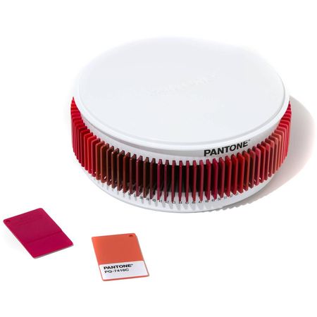 Set de Chips de Color Plástico Pantone (Rojos) - 100 Chips de Polipropileno, Tamaño 3 x 1.9