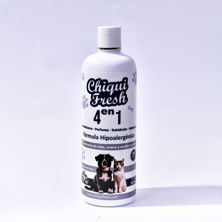Shampoo para perros y gatos  4 en 1 Frasco 500 ml