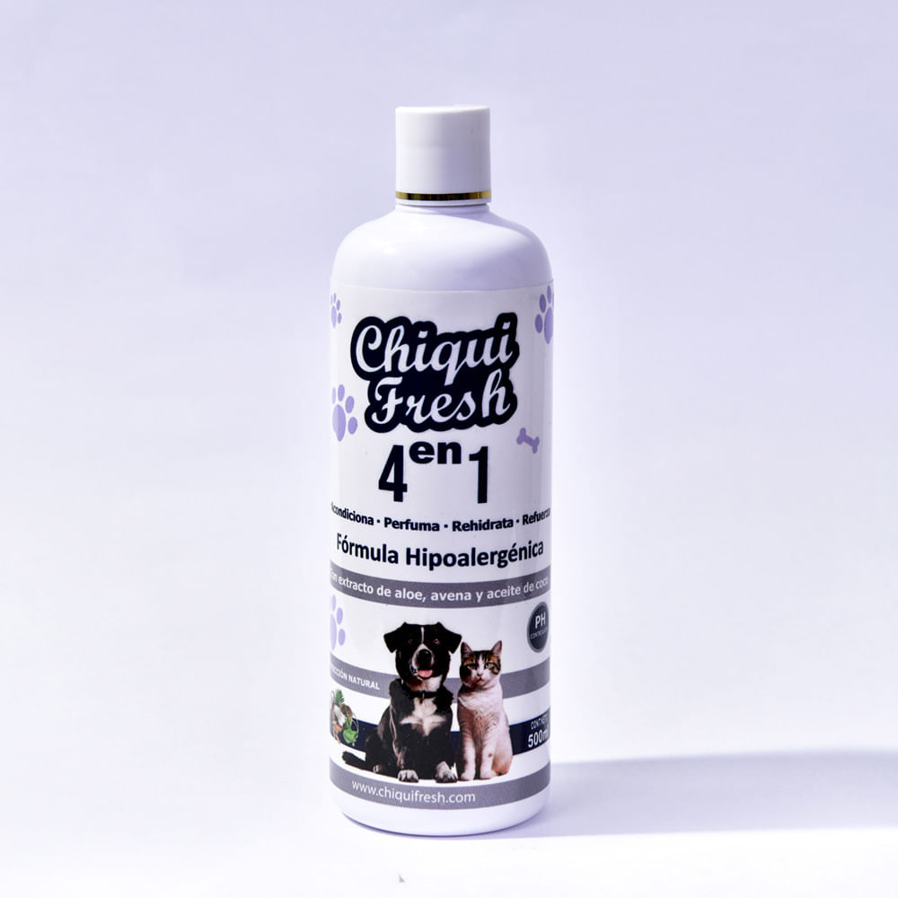 Shampoo para perros y gatos  4 en 1 Frasco 500 ml