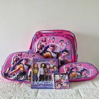 Set Mochila Las Guerreras K-pop Huntrix Cazadoras de demonios Fucsia