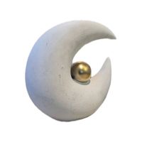 Escultura Decorativa Luna con Esfera Dorada -  441-627600
