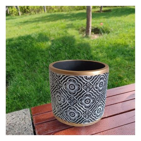 Vasija Elegante Cemento 11x10.5cm Negro Blanco y Dorado Mandala Y+Regalo Sticker
