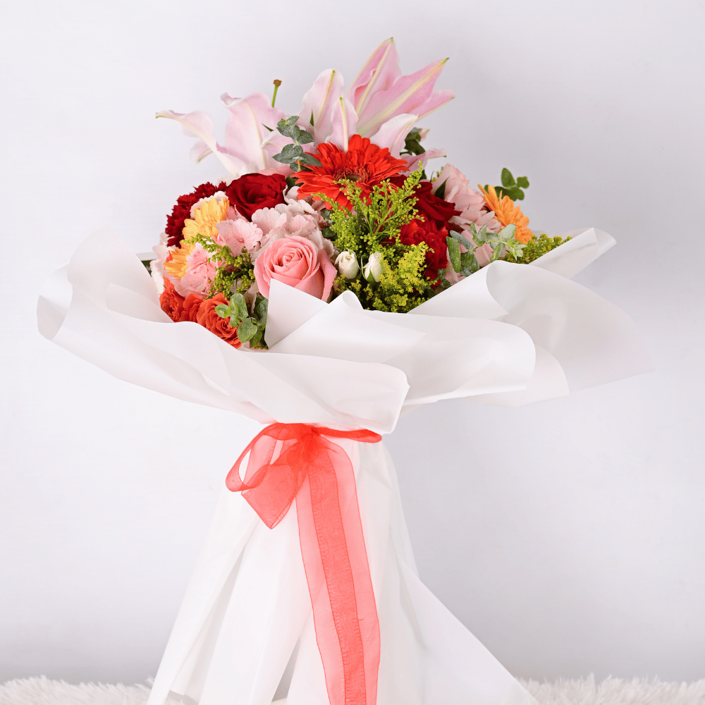 Ramo Frida - Lirios - Rosas - arreglo de flores