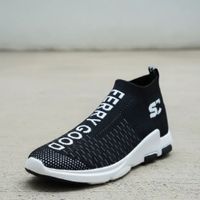Zapatillas Urbanas Ferry Good Hombre Importado Negro