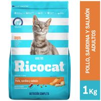 Alimento para Gato RICOCAT Adulto Sabor Pollo, Sardina y Salmón Bolsa 1Kg