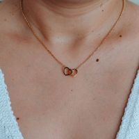 Collar para mujer de corazones en acero inoxidable Celia