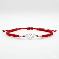 Pulsera Amor Moderno - Corazón Geométrico en Hilo Rojo