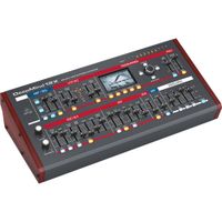 Behringer DEEPMIND 12XD Sintetizador Analógico Polifónico de 12 Voces con Control Remoto
