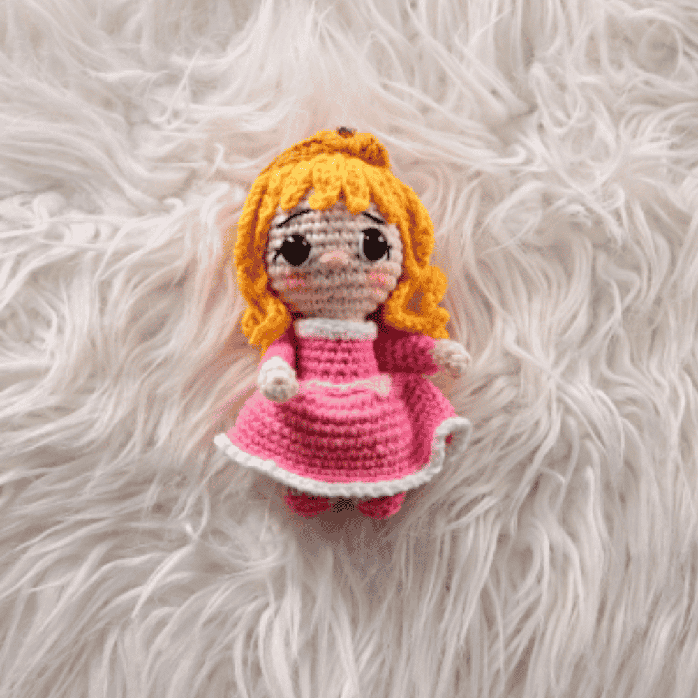 Amigurumi Princesa Aurora - Tamaño Pequeño