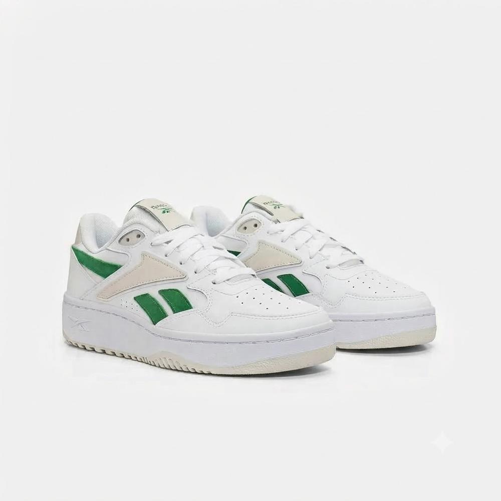 Zapatillas Urbanas para Mujer Reebok ATR CHILL 100230581 Blanco Talla 38