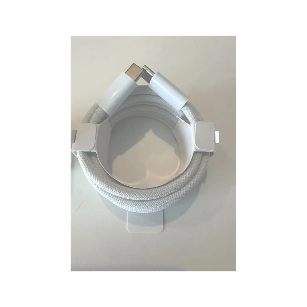 Cable Apple 2mt C-C de 240W de Nylon. ORIGINAL. BULK