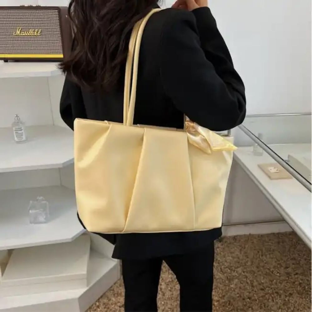 CARTERA NEW JULIETA COLOR AMARILLO MANTEQUILLA