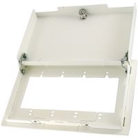 FSR Placa de Montaje Empotrada 4-Gang con Cubierta Lockable