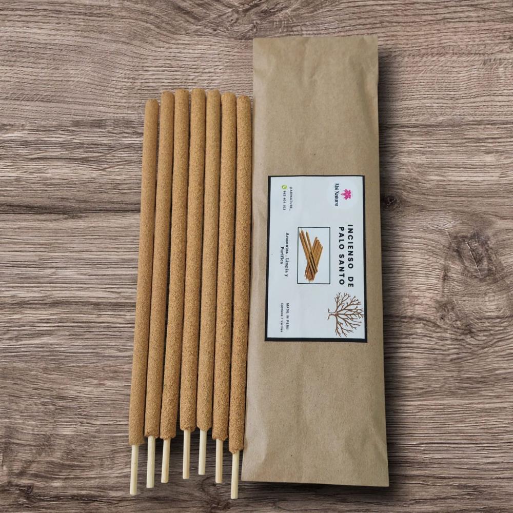 Incienso en Varillas de Palo Santo Aroma Purificador y Relajante 7 Und.