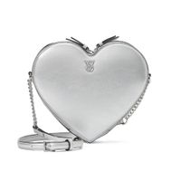 CARTERA CROSSBODY VICTORIAS SECRET PLATEADO EN FORMA DE CORAZON