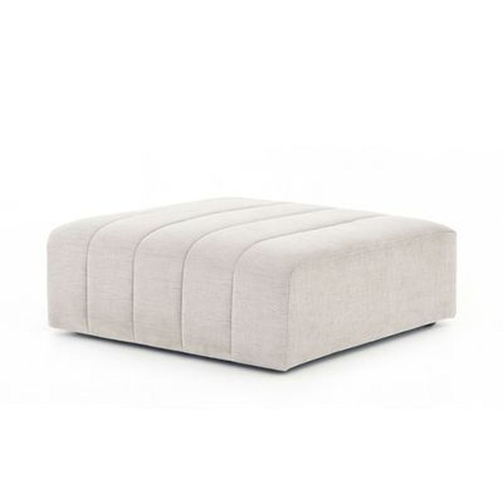 PUFF Uruma de color crema - Refer Store Crema