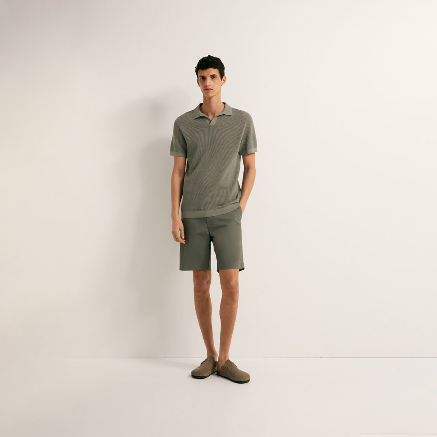 Short Hombre Sfera Chino Verde Oscuro 48