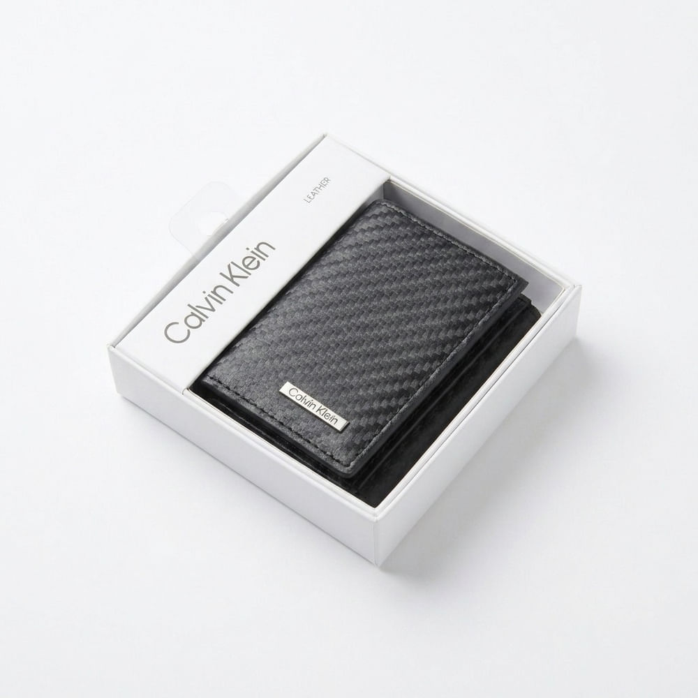 Billetera de hombre Calvin Klein elegante y duradera negra
