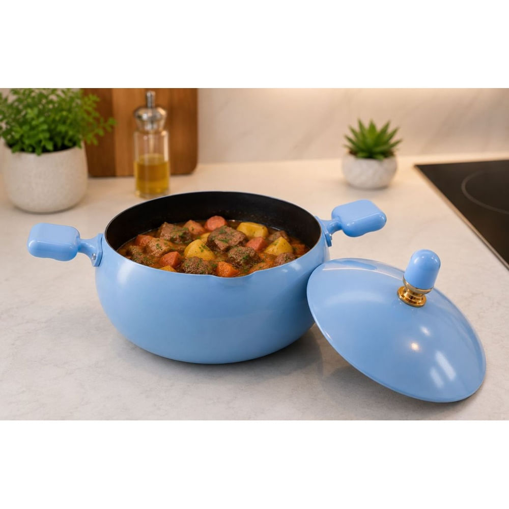 Olla de Aluminio con Tapa Celeste Pastel 2.8 LT - Distribución Uniforme del Calor Celeste